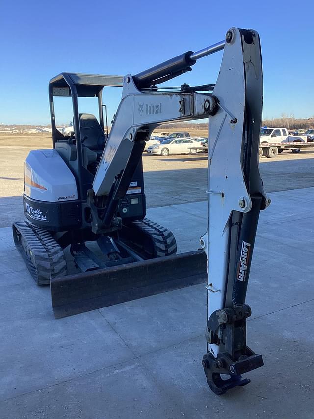 Image of Bobcat E35 equipment image 3