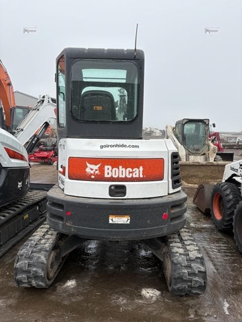Image of Bobcat E35 equipment image 2