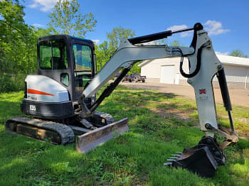 2014 Bobcat E35 Equipment Image0