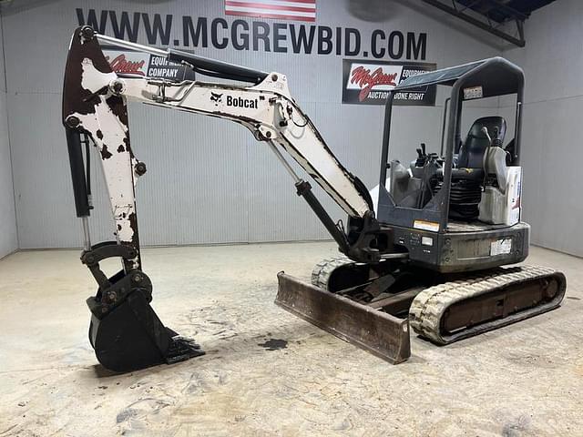 Image of Bobcat E35 equipment image 1
