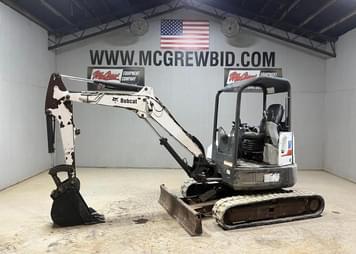 Main image Bobcat E35
