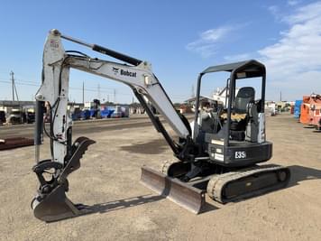 Main image Bobcat E35i