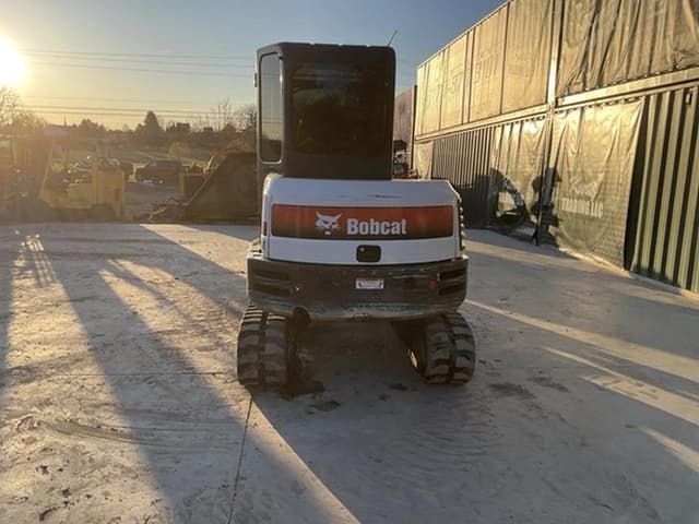 Image of Bobcat E42 equipment image 2