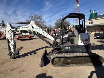 Main image Bobcat E45