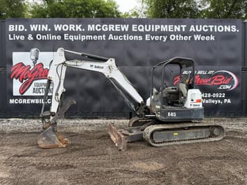 Main image Bobcat E45