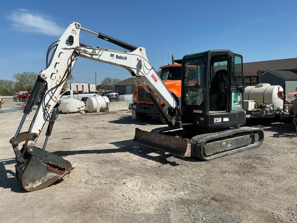 2014 Bobcat E50 Equipment Image0