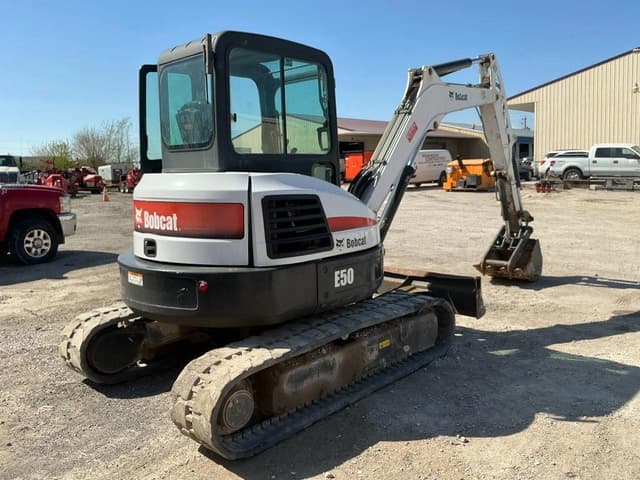 Image of Bobcat E50 equipment image 3