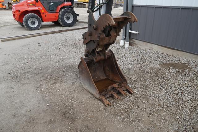 Image of Bobcat E55 equipment image 3