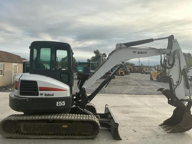 Image of Bobcat E55 equipment image 4