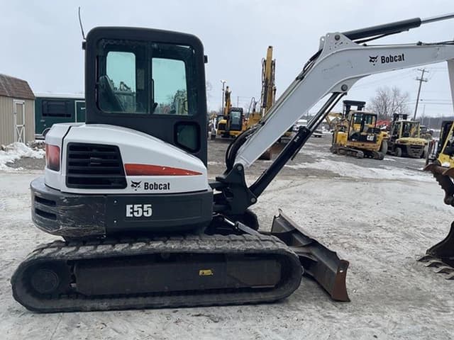 Image of Bobcat E55 equipment image 4