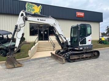 Main image Bobcat E85
