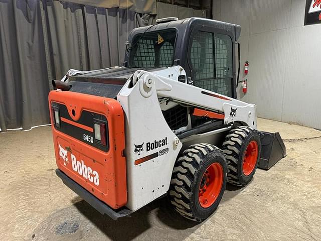 Image of Bobcat S450 equipment image 4