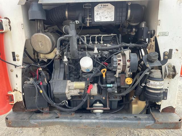 Image of Bobcat S510 equipment image 4