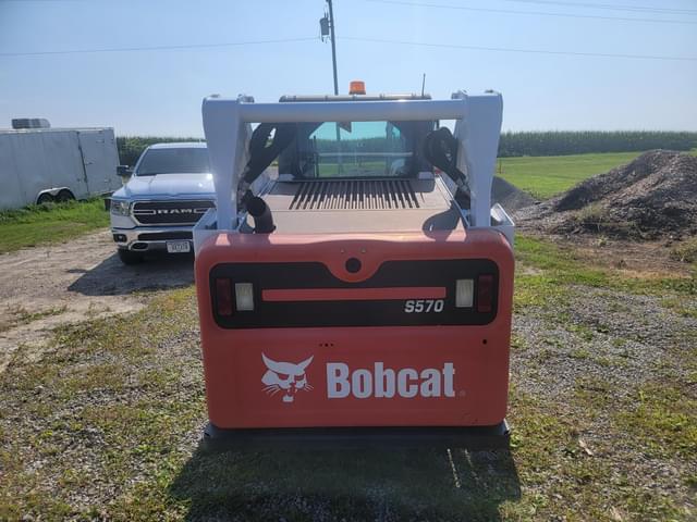 Image of Bobcat S570 equipment image 2