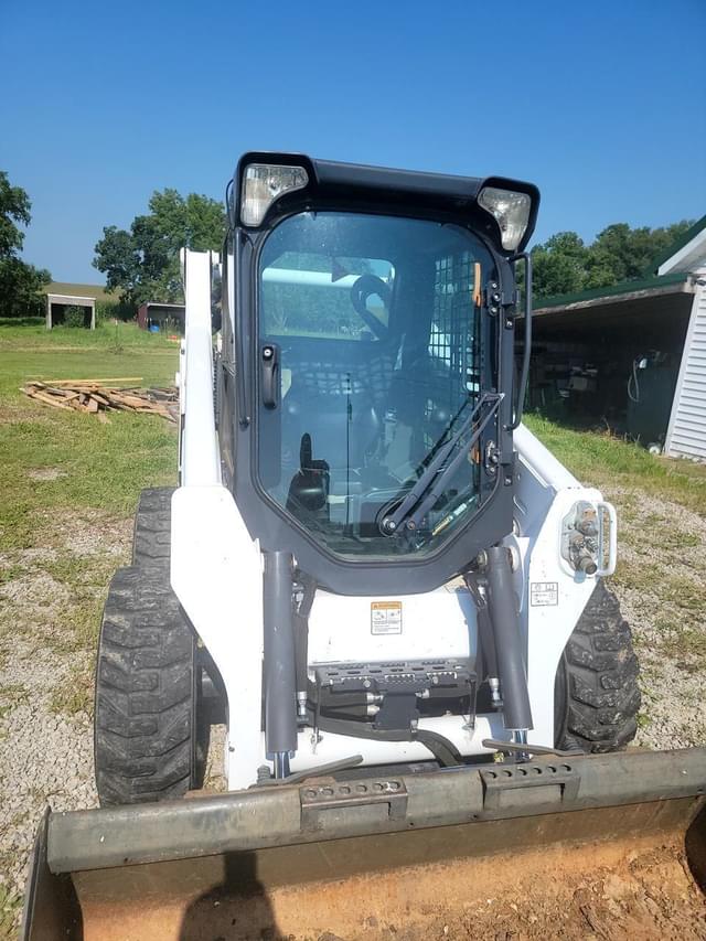 Image of Bobcat S570 equipment image 3