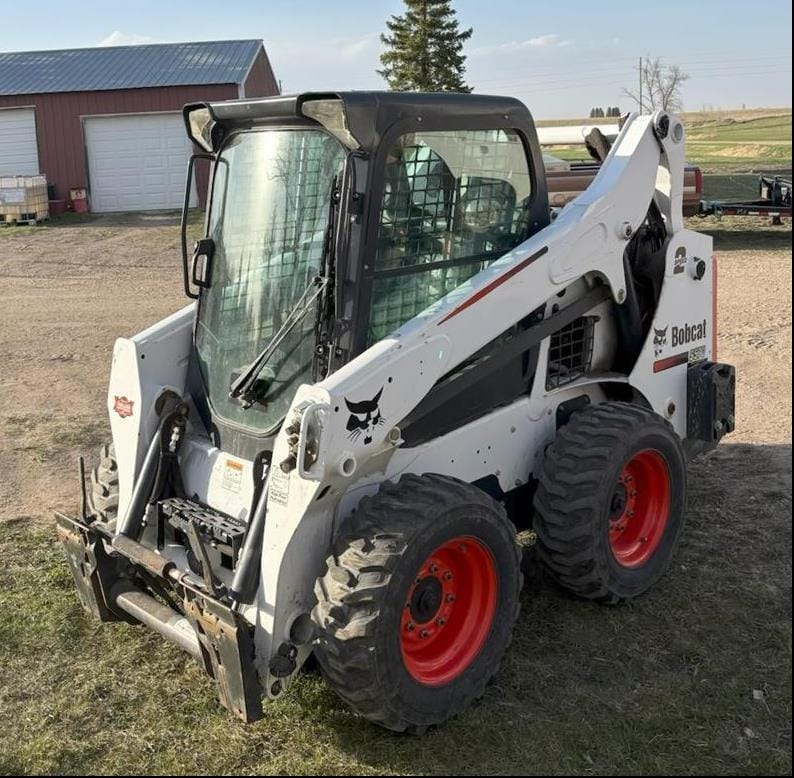 2014 Bobcat S570 Equipment Image0