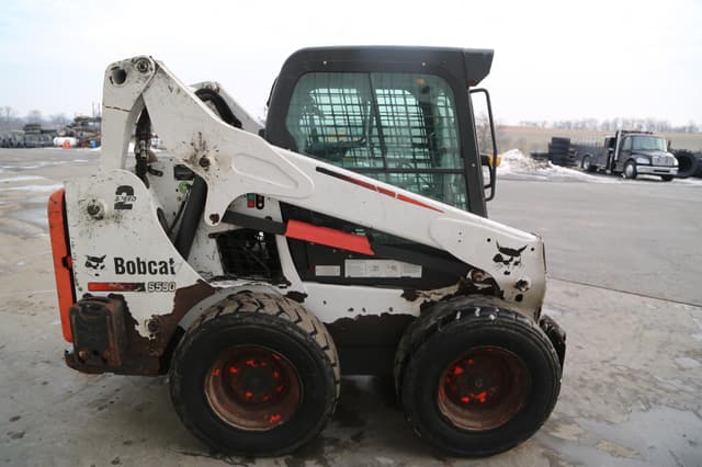 Image of Bobcat S590 equipment image 4