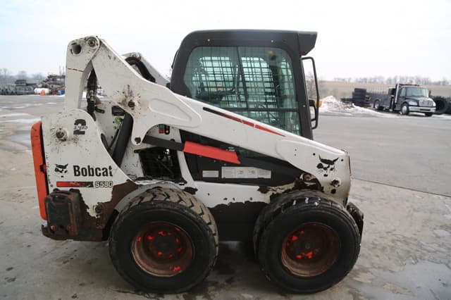 Image of Bobcat S590 equipment image 4
