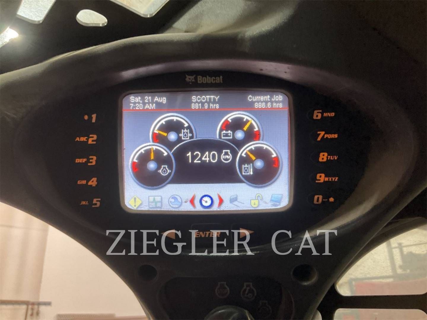 2014 Bobcat S590 Equipment Image0