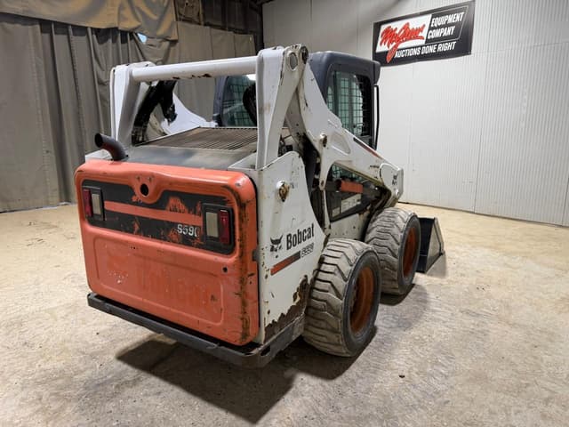 Image of Bobcat S590 equipment image 4