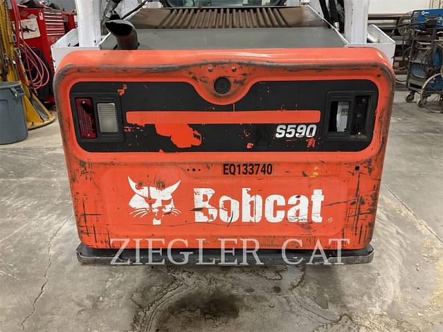 Image of Bobcat S590 equipment image 4