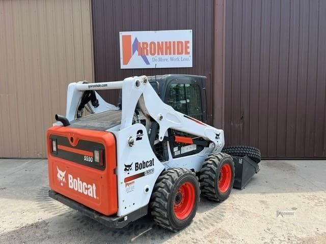 Image of Bobcat S590 equipment image 3