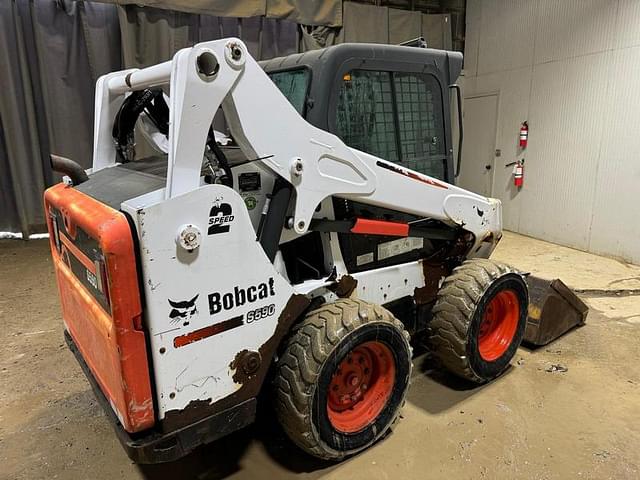 Image of Bobcat S590 equipment image 4