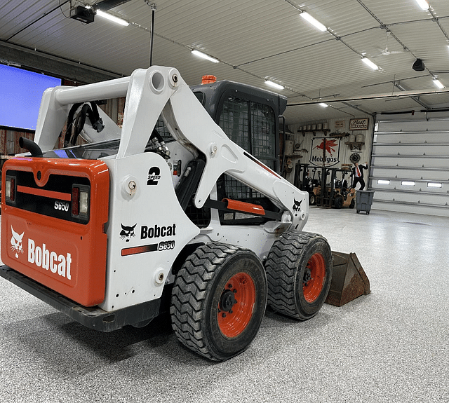 Image of Bobcat S650 equipment image 4