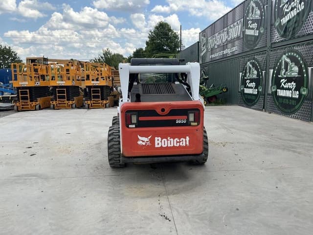 Image of Bobcat S650 equipment image 2