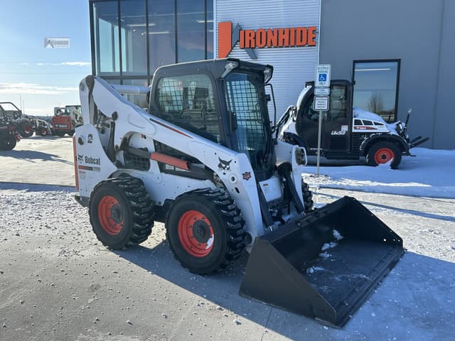 Image of Bobcat S750 equipment image 1