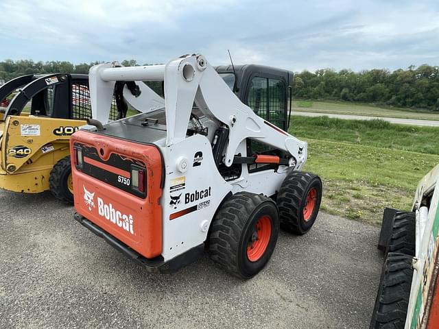 Image of Bobcat S750 equipment image 3