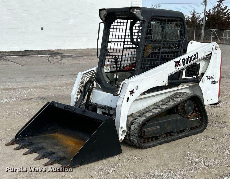 Main image Bobcat T450