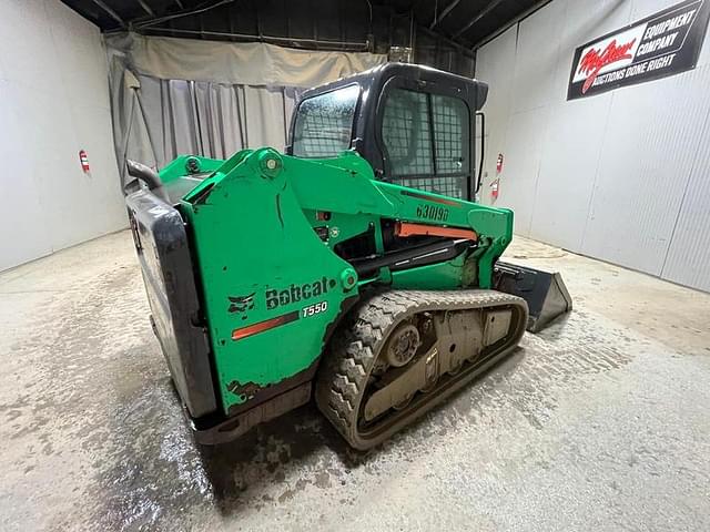 Image of Bobcat T550 equipment image 4