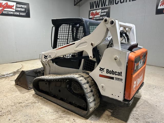 Image of Bobcat T590 equipment image 3