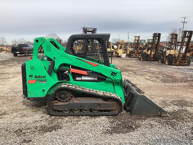 Image of Bobcat T590 equipment image 4