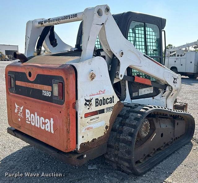 Image of Bobcat T590 equipment image 4