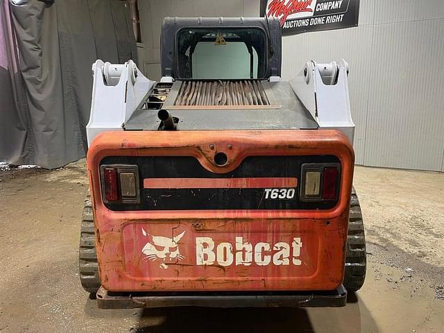 Image of Bobcat T630 equipment image 3