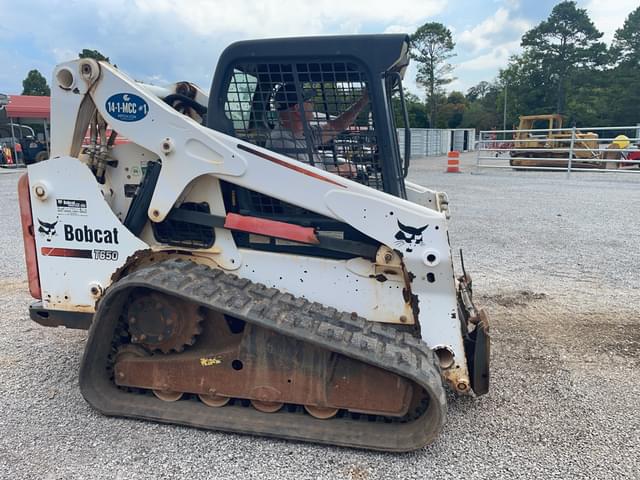 Image of Bobcat T650 equipment image 3