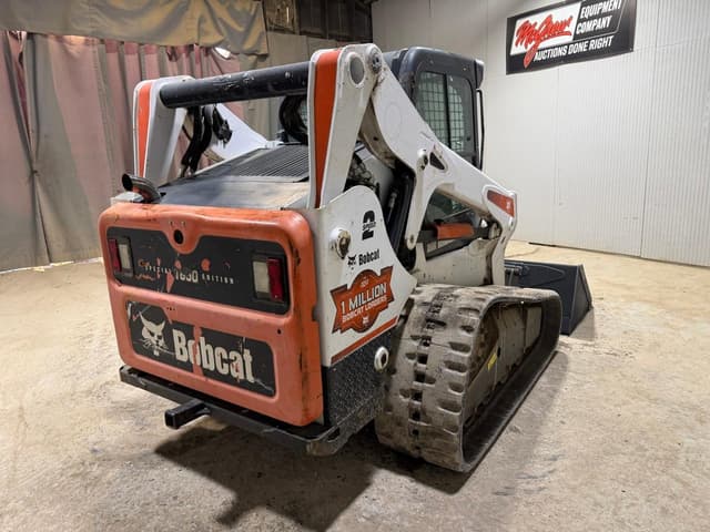 Image of Bobcat T650 equipment image 4