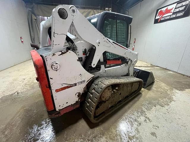 Image of Bobcat T650 equipment image 4