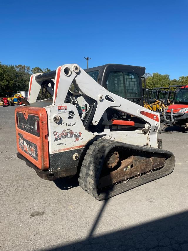 Image of Bobcat T650 equipment image 2