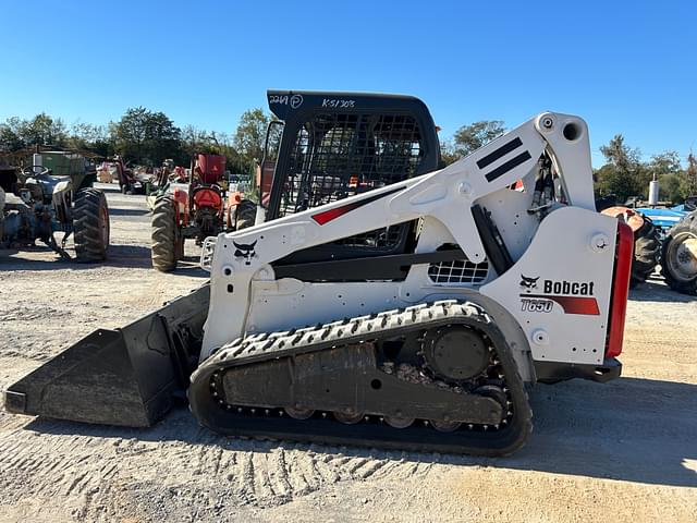 Image of Bobcat T650 equipment image 3