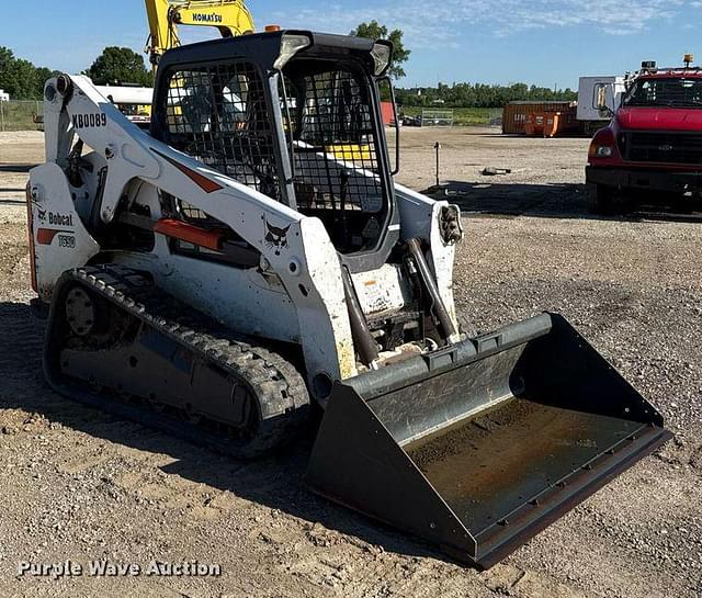 Image of Bobcat T650 equipment image 2
