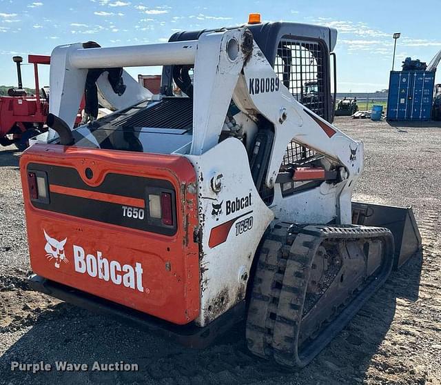 Image of Bobcat T650 equipment image 4