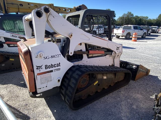 Image of Bobcat T750 equipment image 2