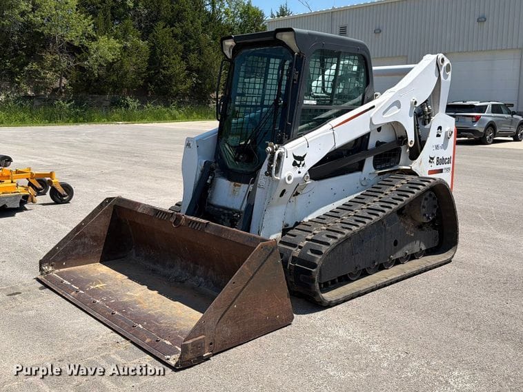 2014 Bobcat T750 Equipment Image0
