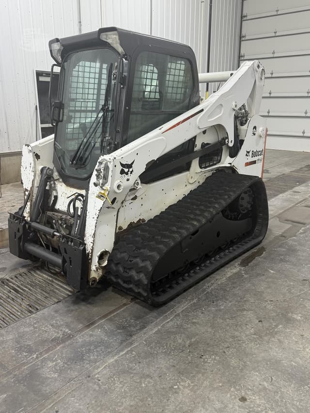 Image of Bobcat T770 equipment image 1