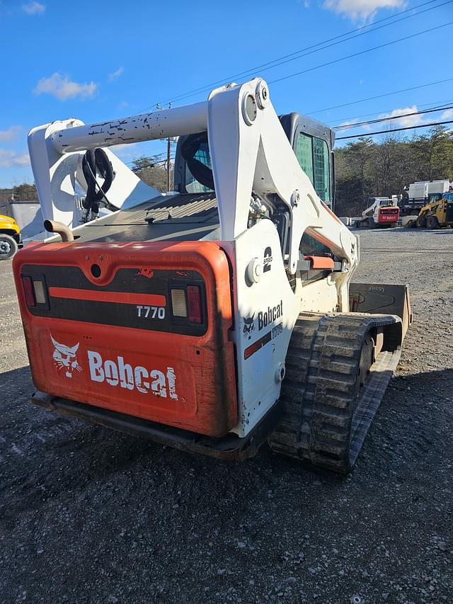 Image of Bobcat T770 equipment image 4