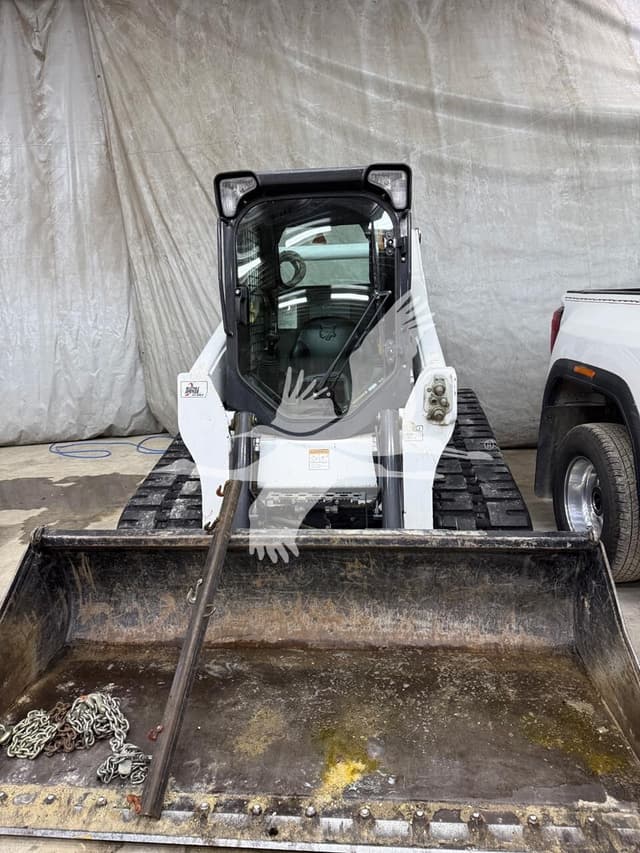 Image of Bobcat T770 equipment image 3