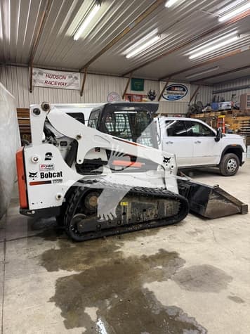 Main image Bobcat T770